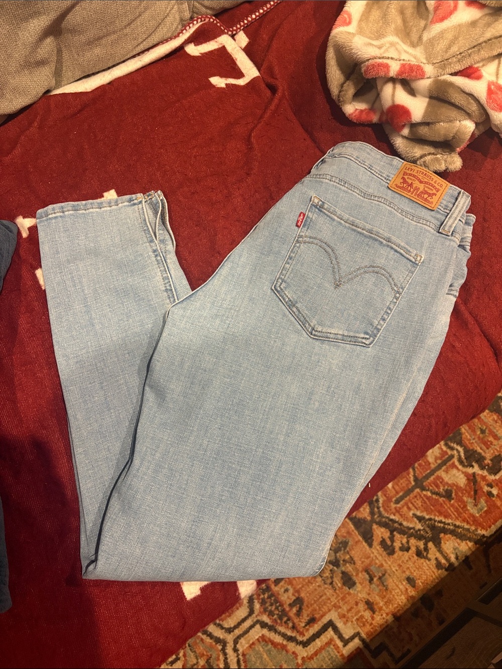 Levi's Women's 721 Light Wash High-Rise Skinny Ankle  Jeans